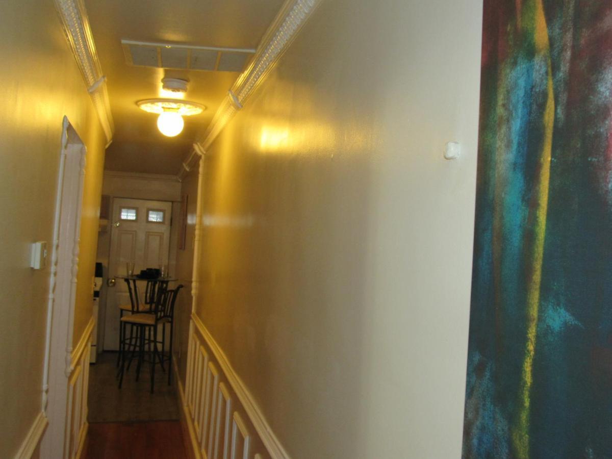 Located In The Noma-Gallaudet Neighborhood Leilighet Washington Eksteriør bilde